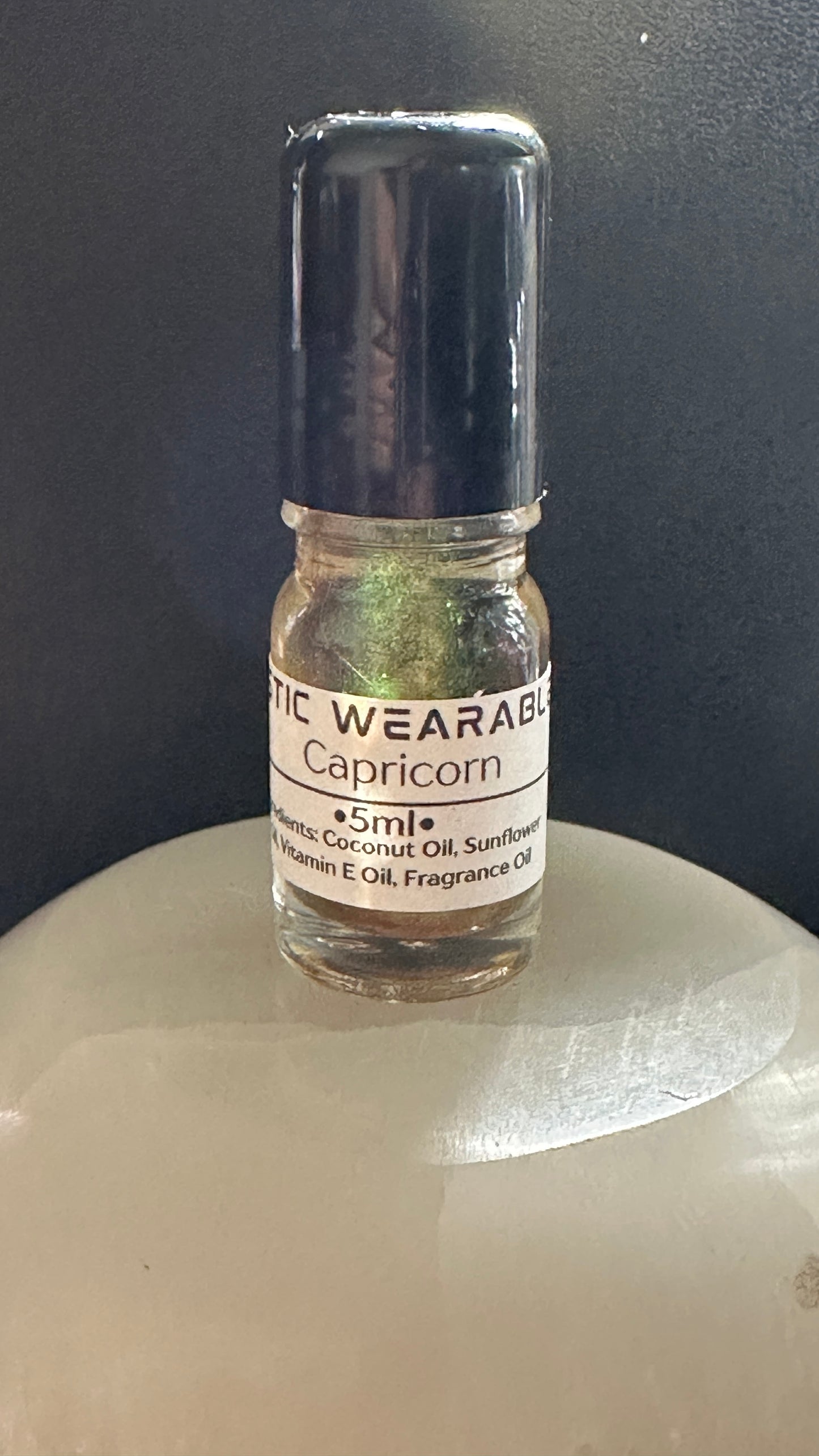 Capricorn-Zodiac Perfume Oil Sophisticated/Fresh/Green