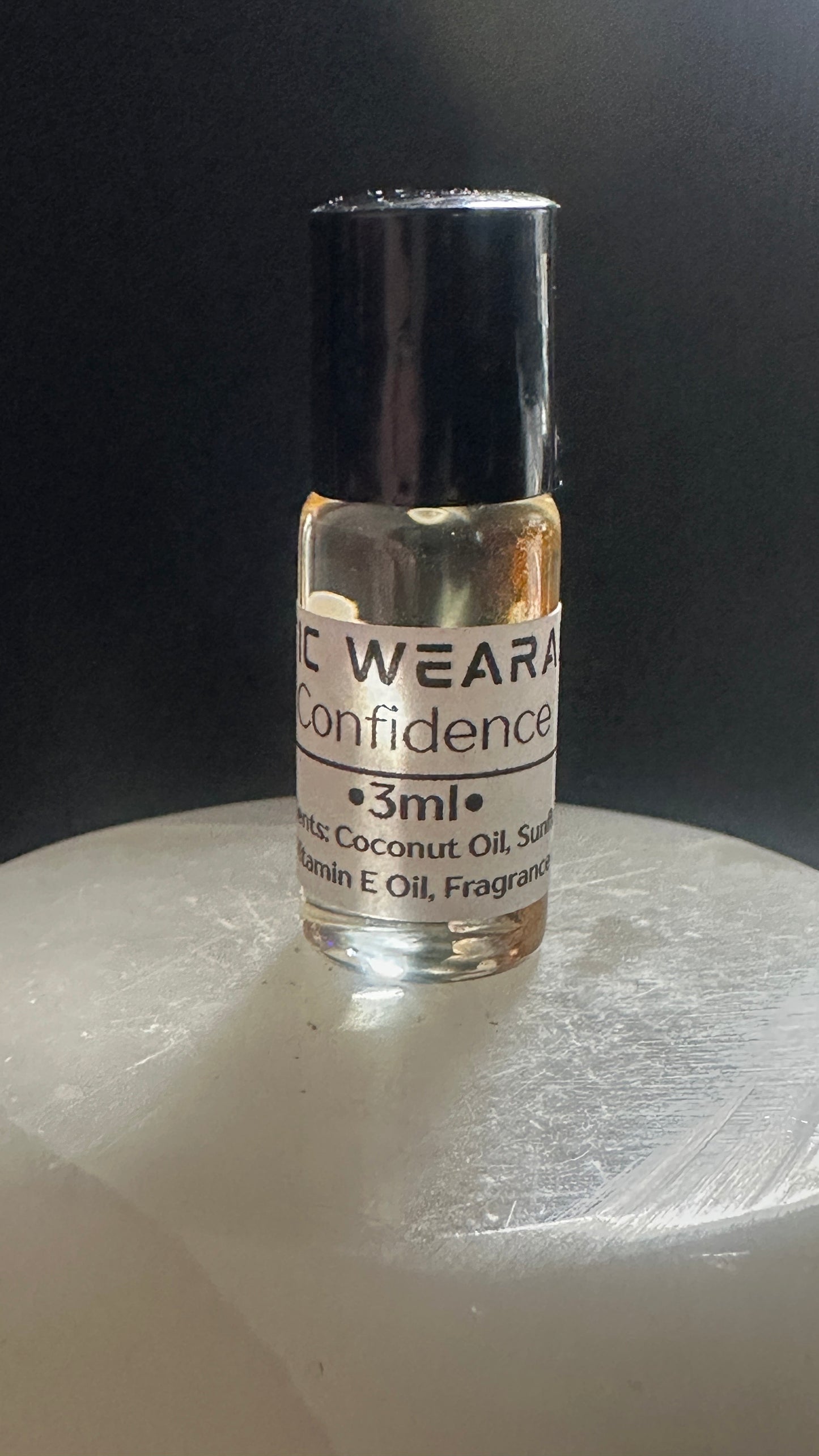Confidence-Properties Perfume Oil Earthy/Woody