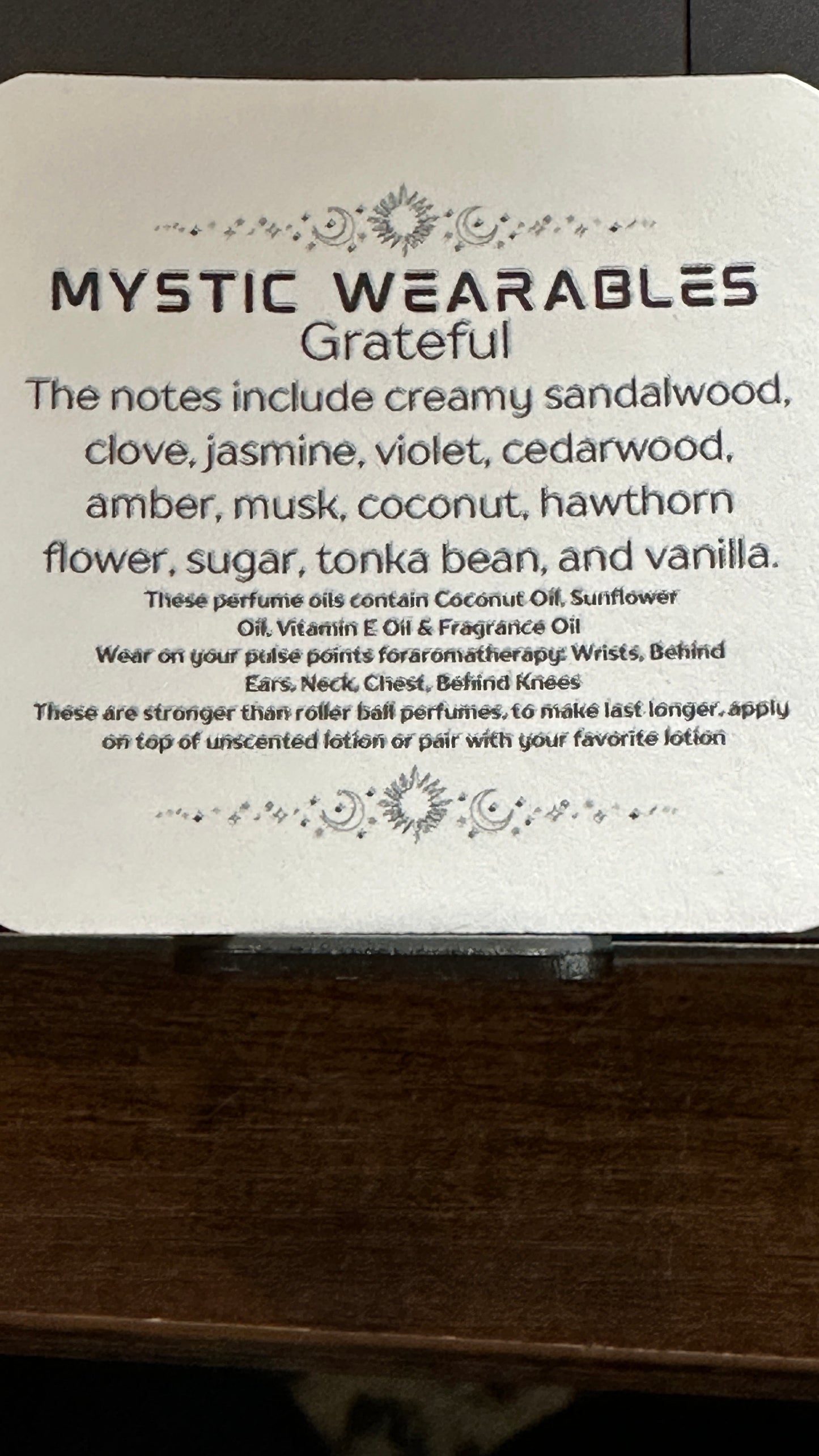 Grateful-Properties Perfume Oil Gourmand/Cozy/Woody