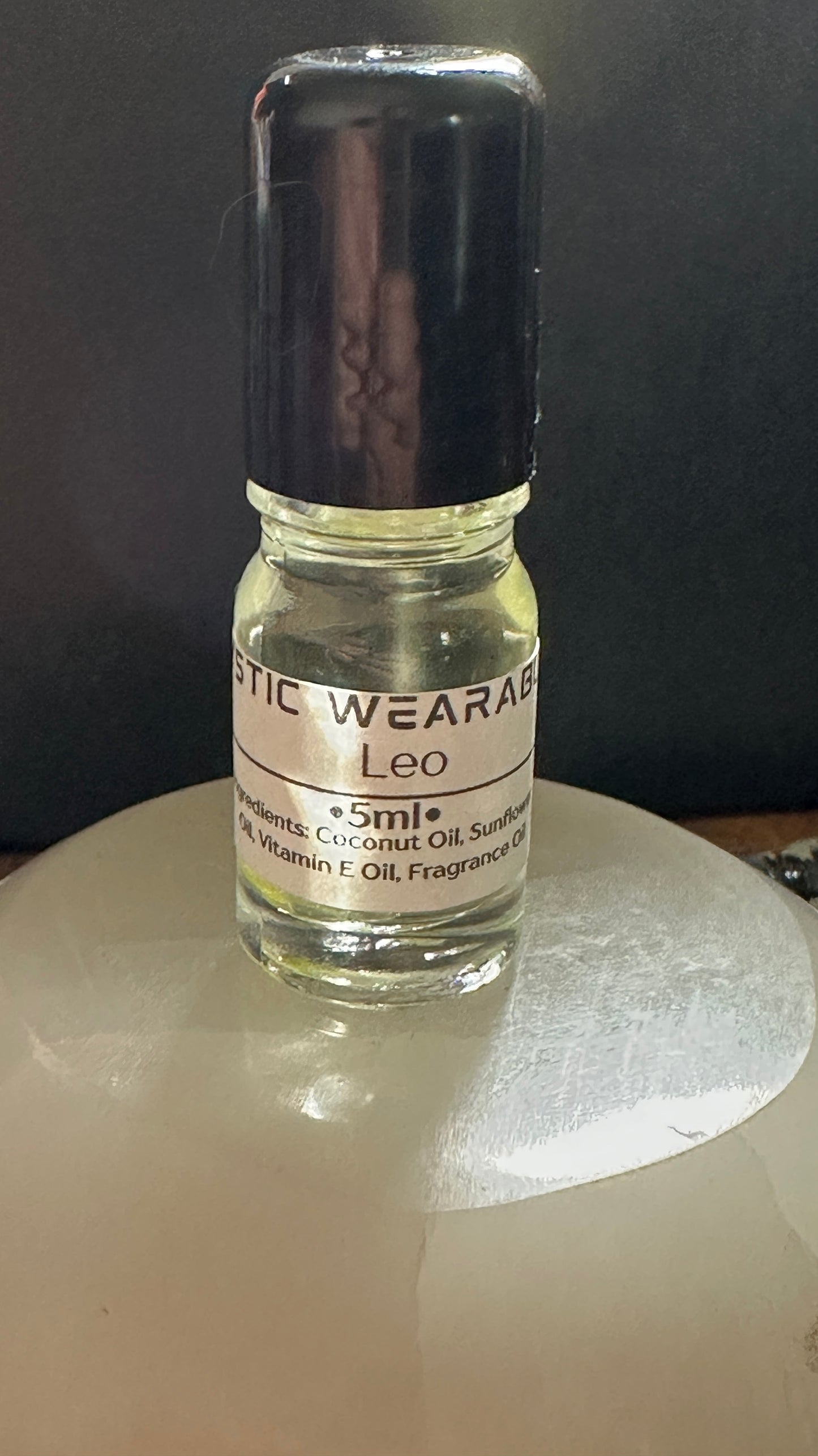 Leo-Zodiac Perfume Oil Luxurious/Fruity/Spicy
