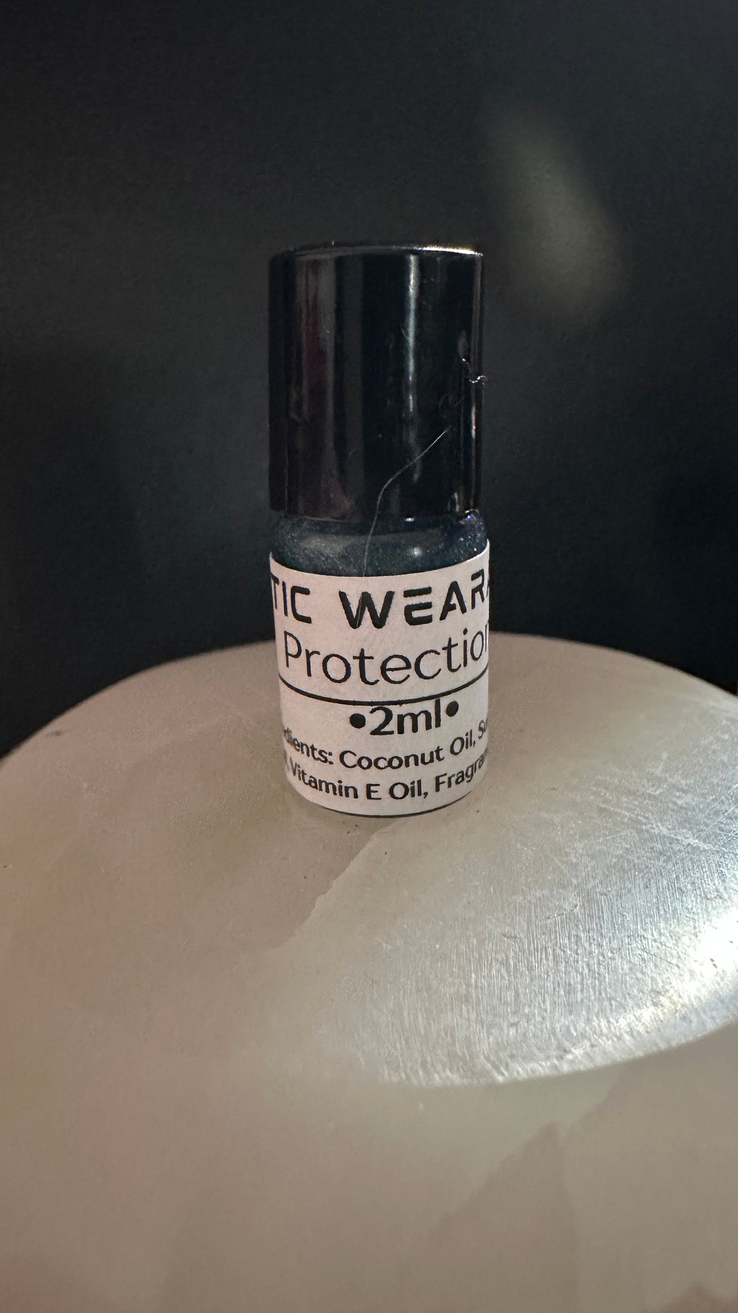 Protection-Properties Perfume Oil Earthy/Woody