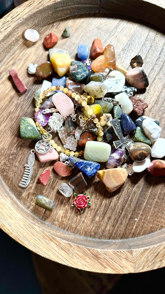 Crystal Tumbles & Charm Scoop